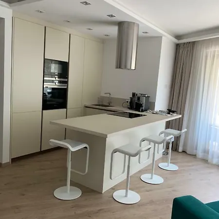 Apartment Tiara At The Lake Balatonfured